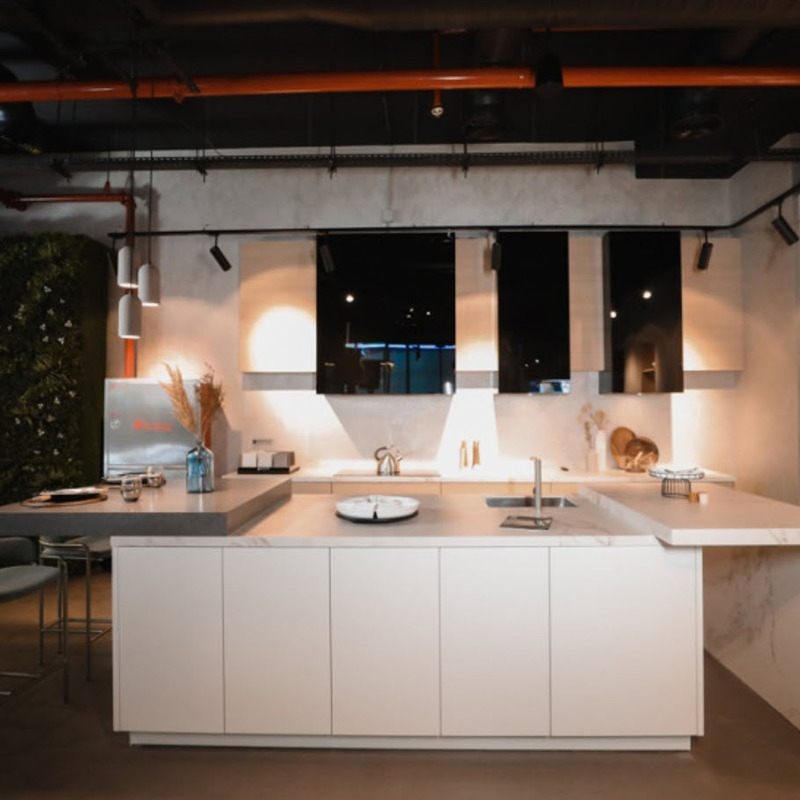 T & T KELLER KITCHEN SHOWROOM @ AL QUOZ, DUBAI